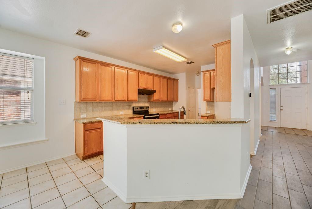 3913 Goose Creek Parkway Property Photo 15