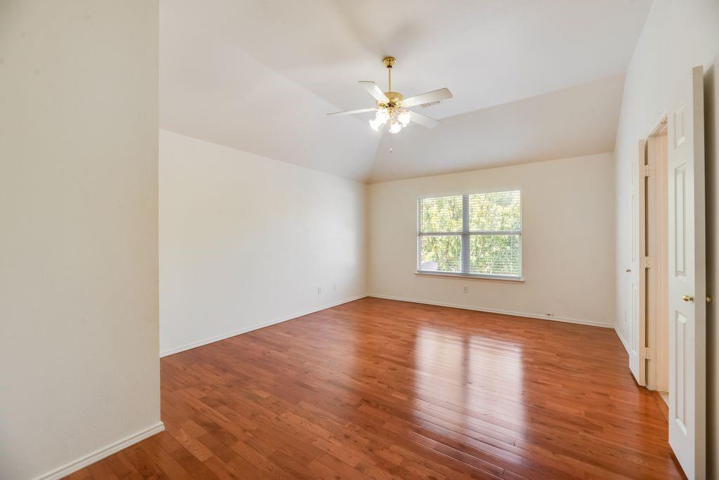3913 Goose Creek Parkway Property Photo 20