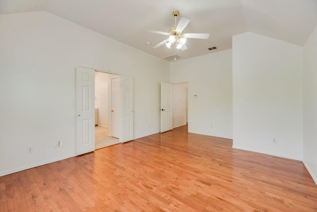 3913 Goose Creek Parkway Property Photo 21