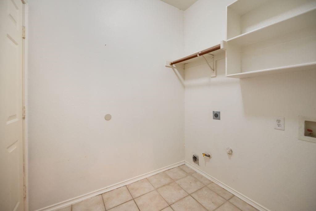 3913 Goose Creek Parkway Property Photo 34