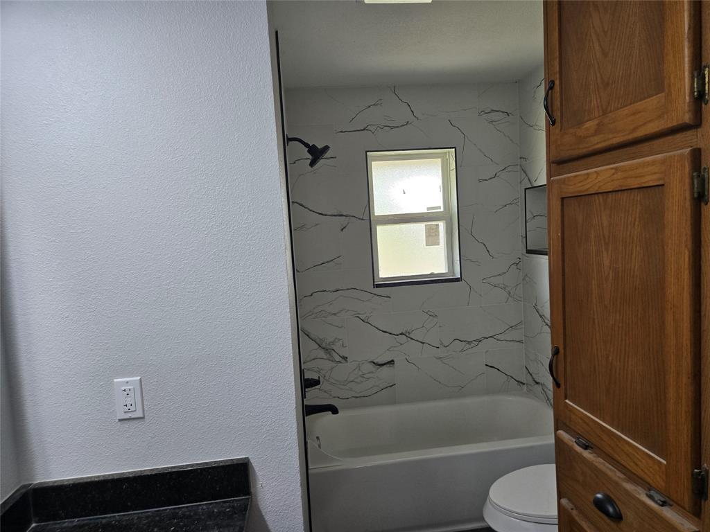 519 Forrest Lane Property Photo 8