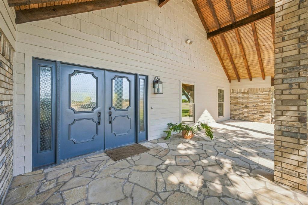 1070 Fm 3329 Property Photo 3