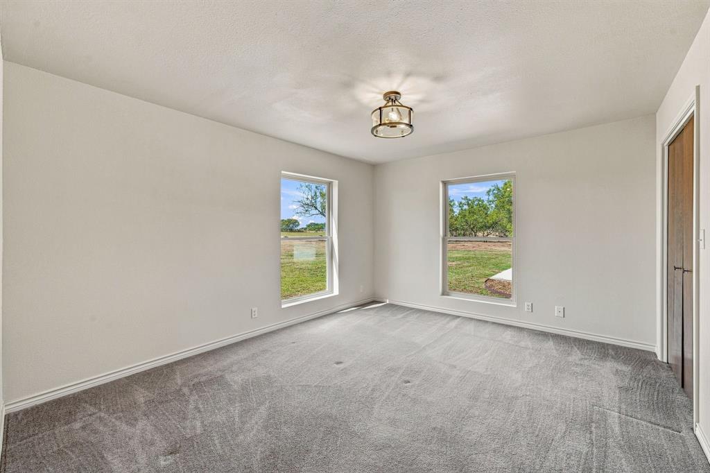 1070 Fm 3329 Property Photo 13