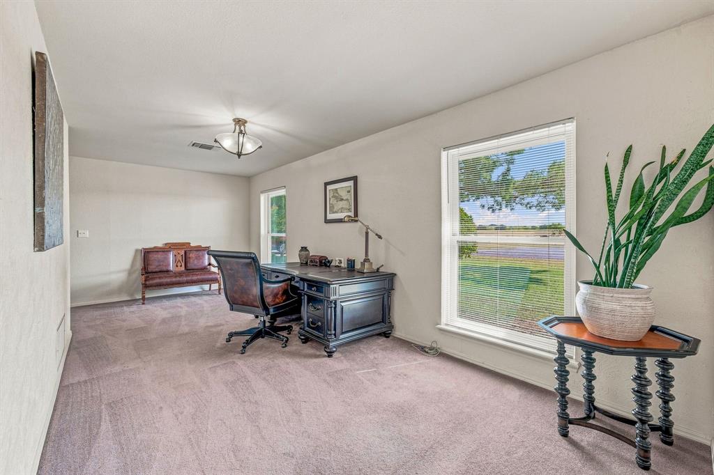 1070 Fm 3329 Property Photo 15