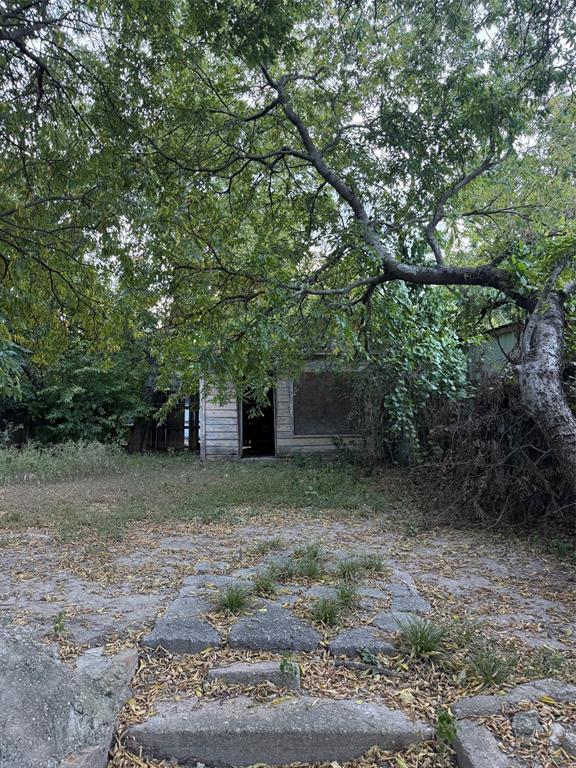 4111 De Lee Street Property Photo 6