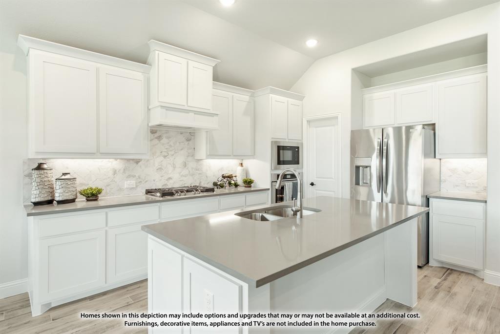4008 Clingsman Way Property Photo 11