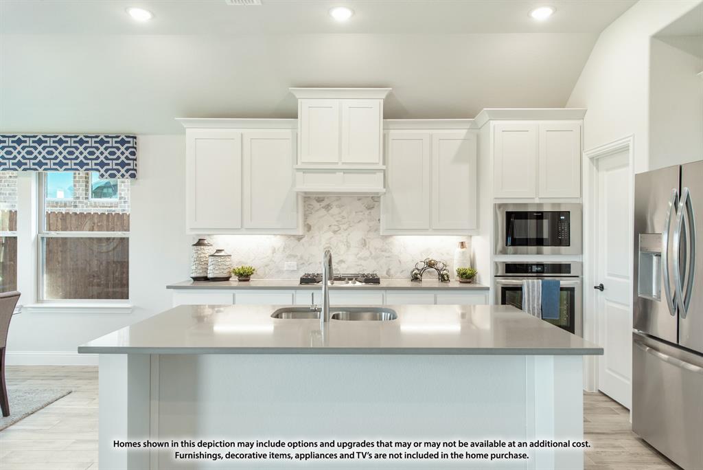 4008 Clingsman Way Property Photo 12