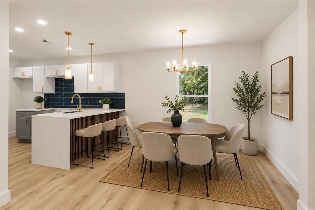 701 Chicago Avenue Property Photo 1