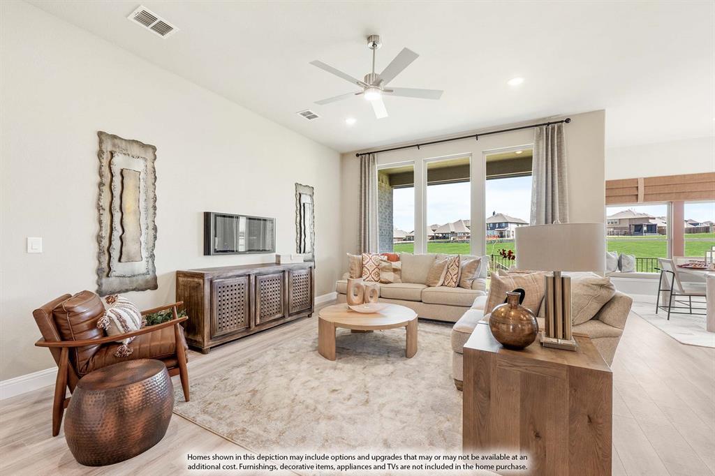 1529 Maidenstone Drive Property Photo 14