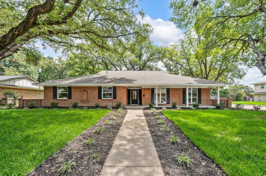 3208 Timberview Road Property Photo 1