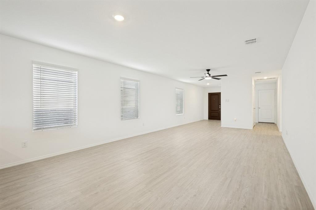 3037 Ashbrook Lane Property Photo 16