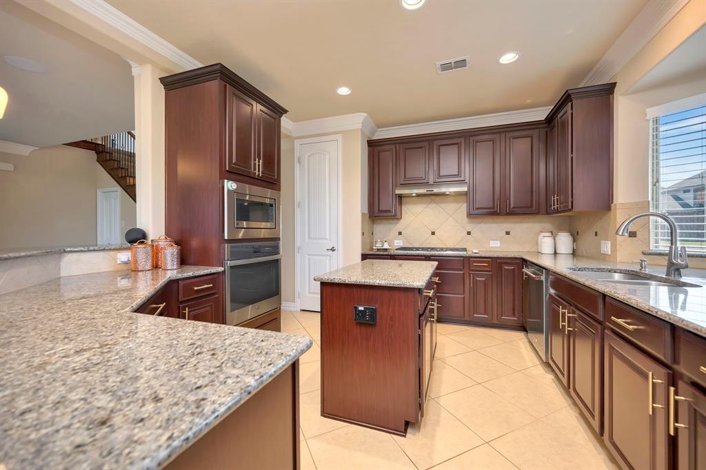 1133 Bentley Drive Property Photo 11