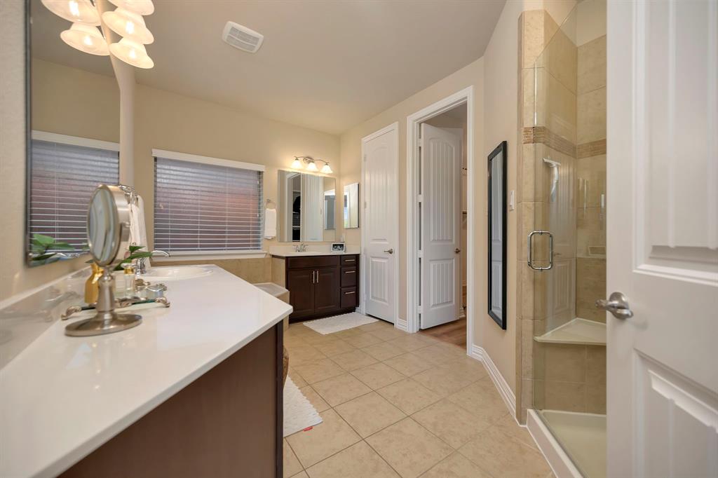 1133 Bentley Drive Property Photo 17