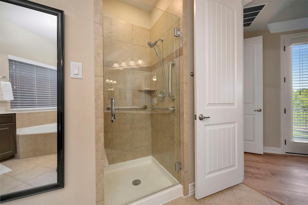 1133 Bentley Drive Property Photo 20