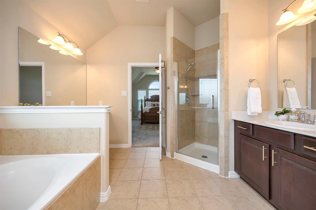 1133 Bentley Drive Property Photo 34