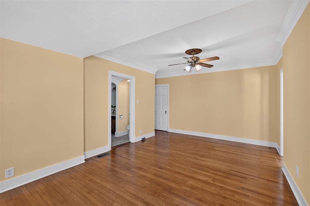 551 Broadmoor Boulevard Property Photo 12