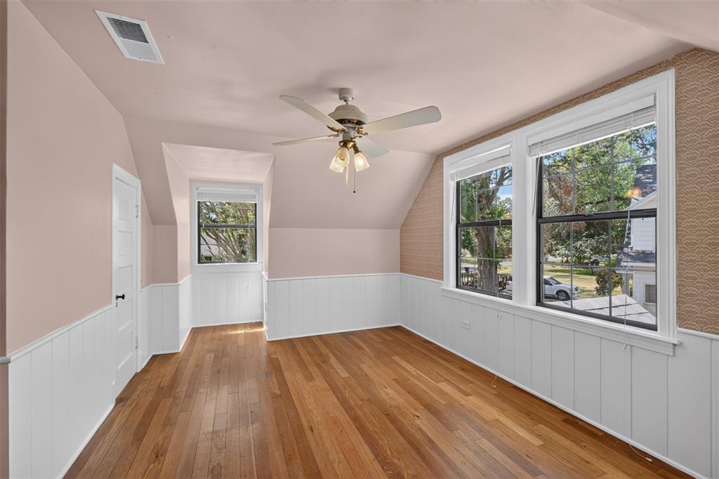 551 Broadmoor Boulevard Property Photo 21