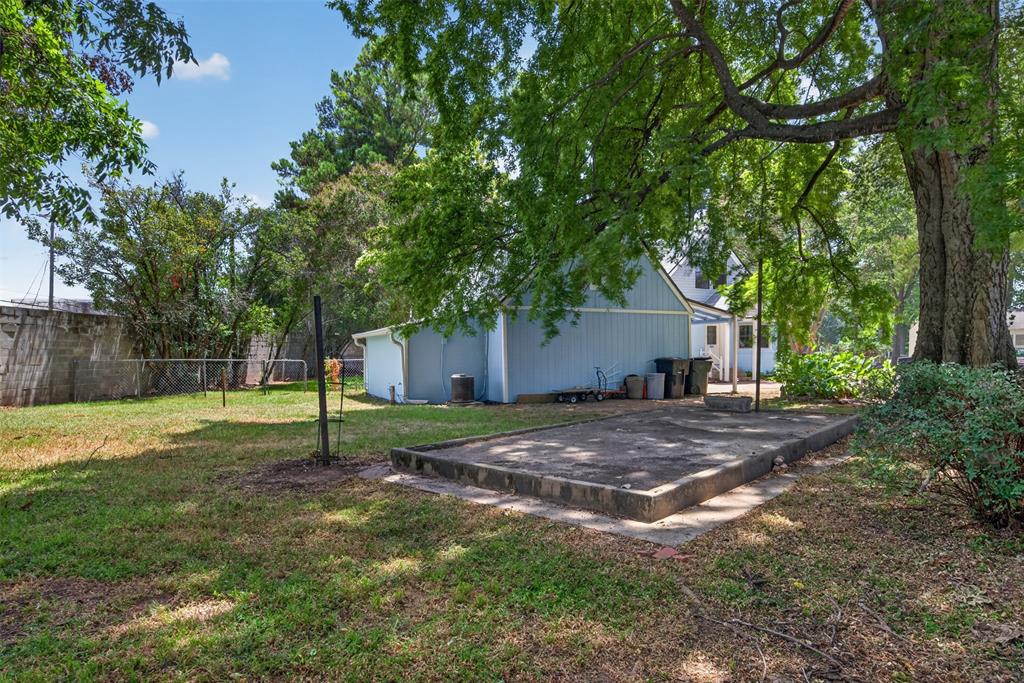 551 Broadmoor Boulevard Property Photo 37