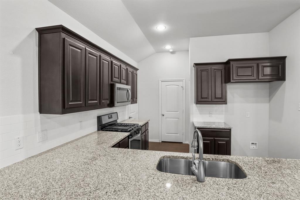 2994 Cedeno Drive Property Photo 10
