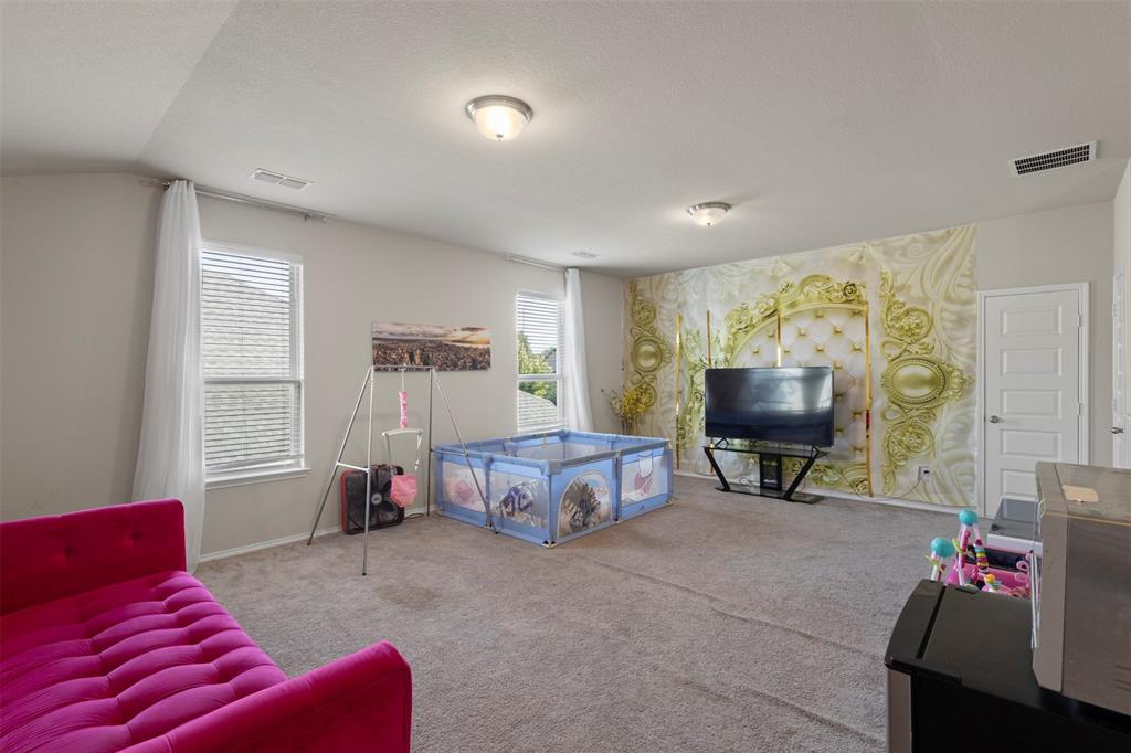 1819 Lone Lynx Way Property Photo 26