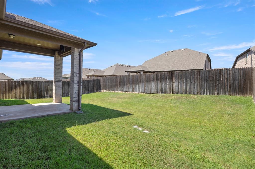 1819 Lone Lynx Way Property Photo 29