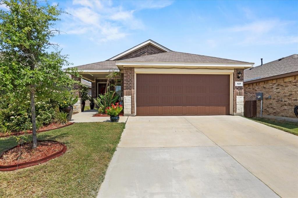 137 Running River Drive Property Photo 1