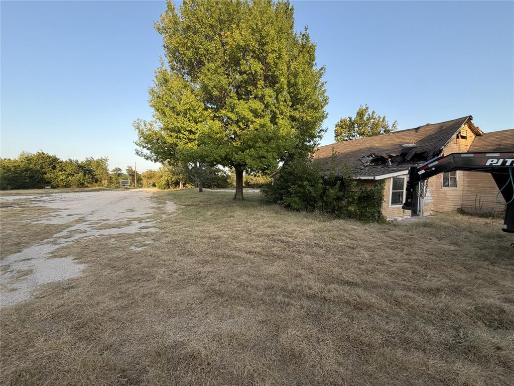 2505 W Fm 875 Property Photo 17