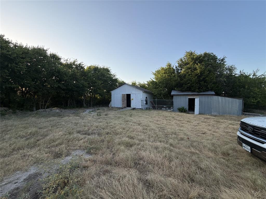2505 W Fm 875 Property Photo 18