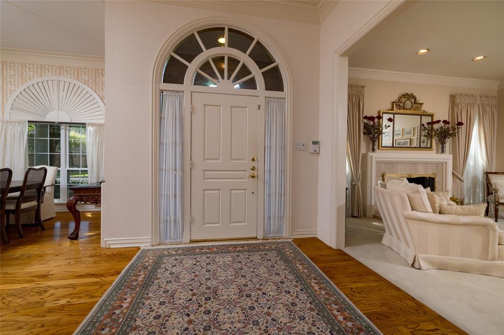 6516 Meadow Haven Drive Property Photo 6