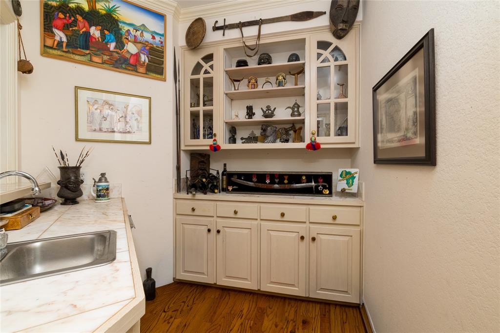 6516 Meadow Haven Drive Property Photo 15