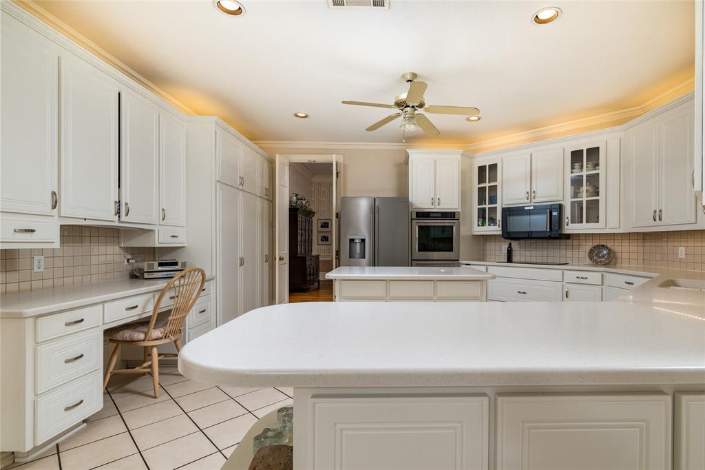 6516 Meadow Haven Drive Property Photo 19