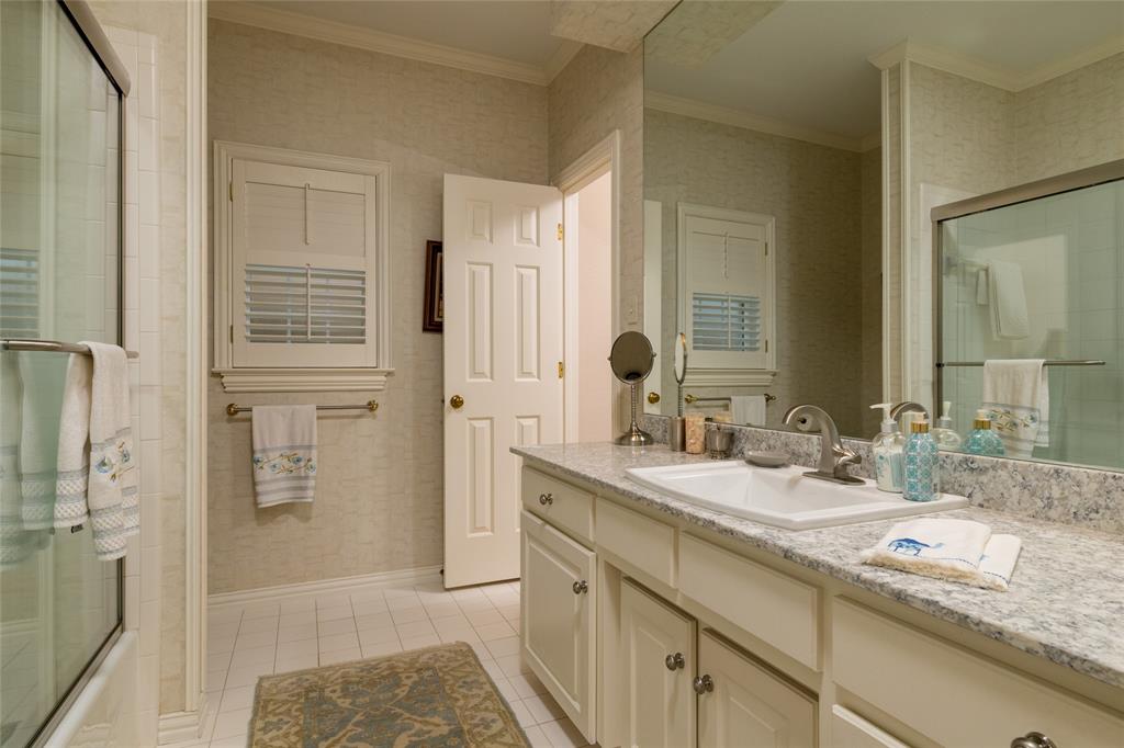 6516 Meadow Haven Drive Property Photo 24