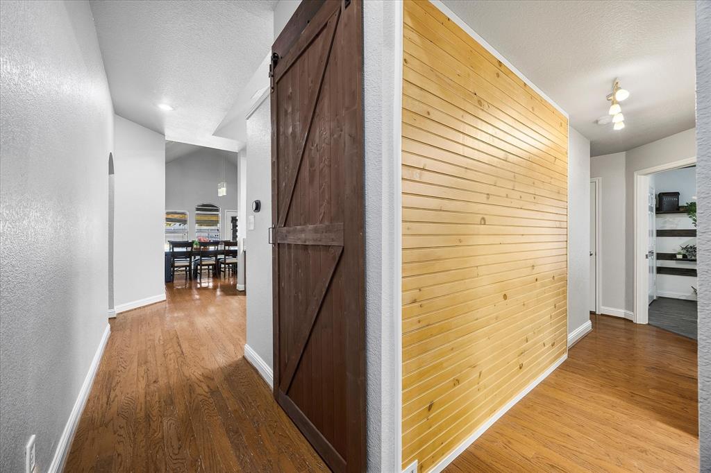 809 Cauble Drive Property Photo 7