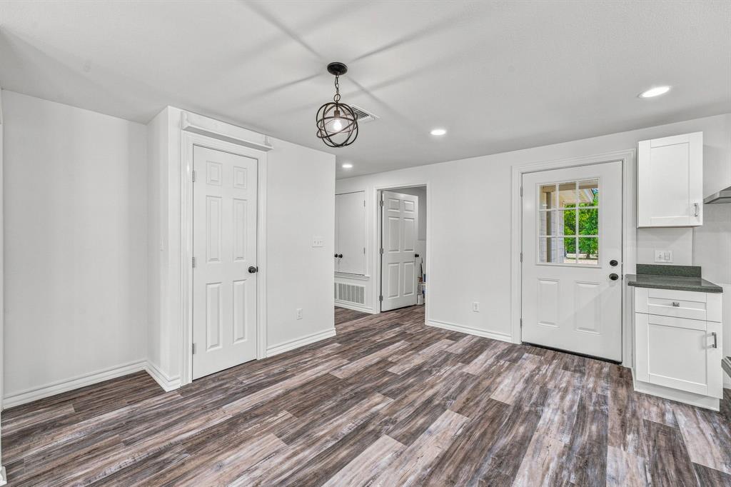 828 Indiana Street Property Photo 10