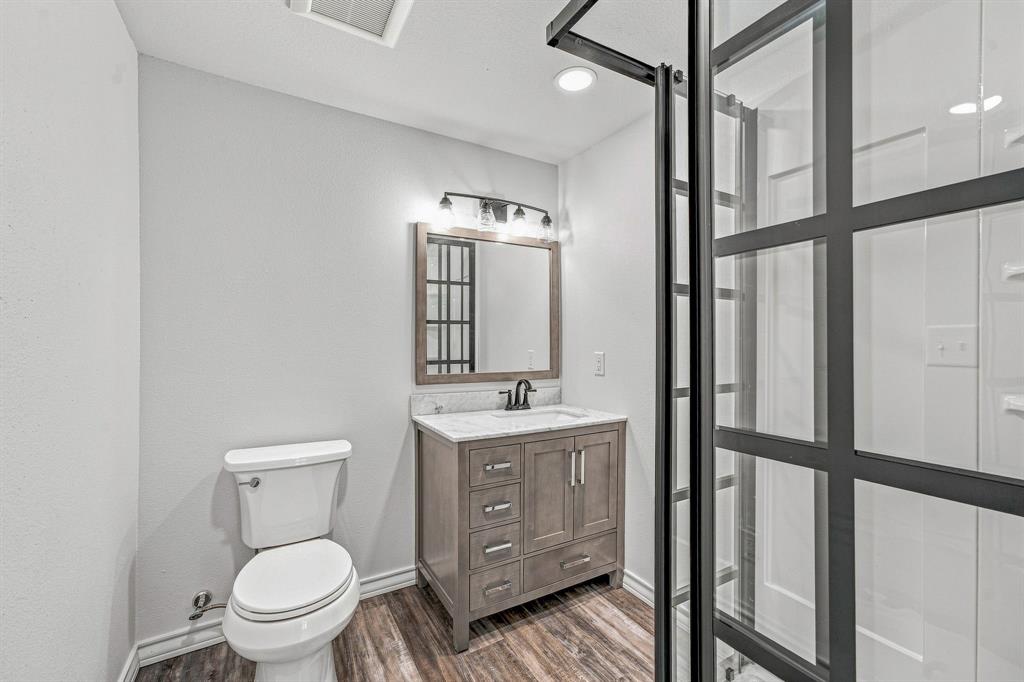 828 Indiana Street Property Photo 21