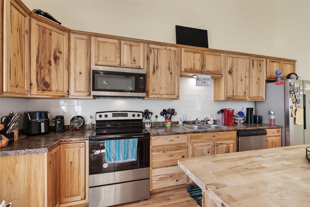 4914 Hwy 507 Property Photo 14