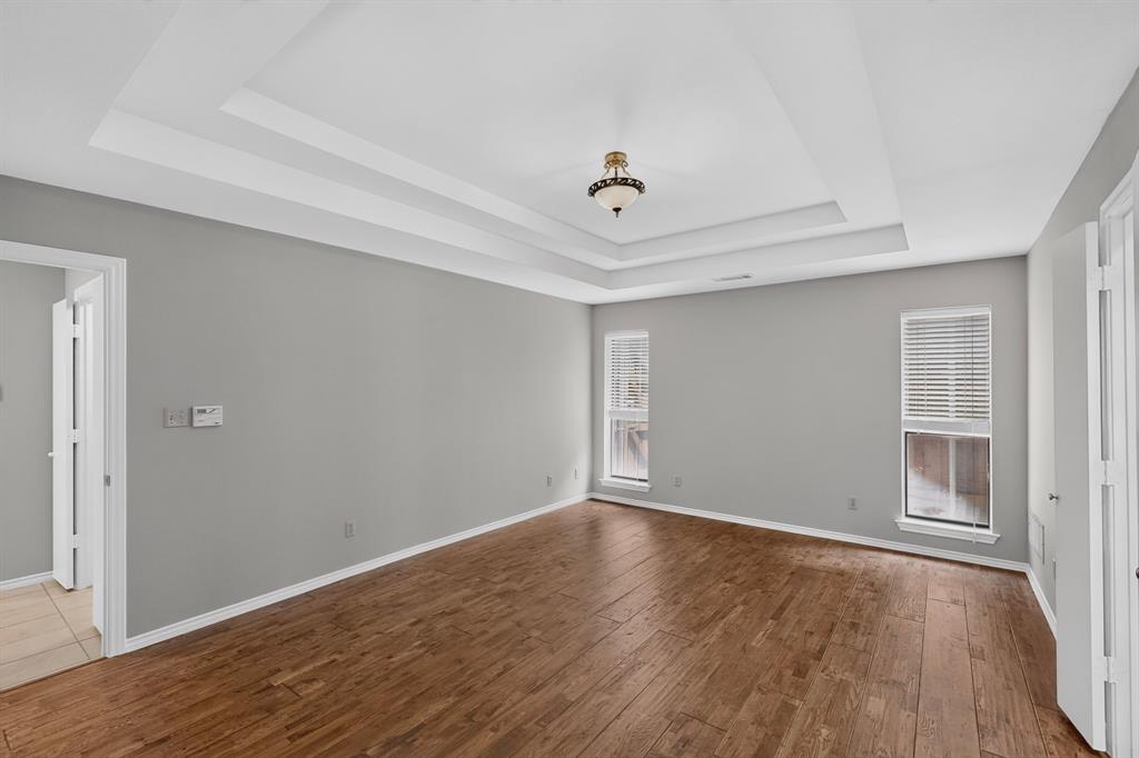 4431 Silverthorn Drive Property Photo 18