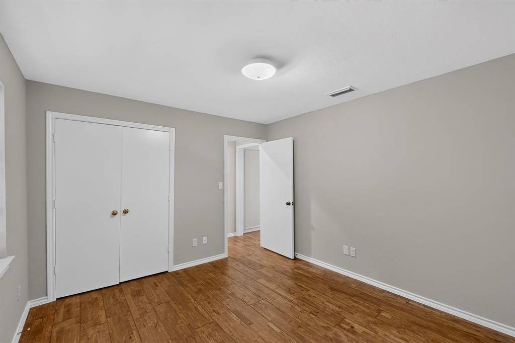 4431 Silverthorn Drive Property Photo 27