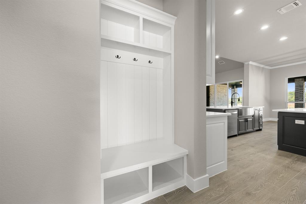1041 Vh Ranch Road Property Photo 11