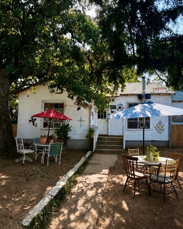 1906 6th Avenue Property Photo 1