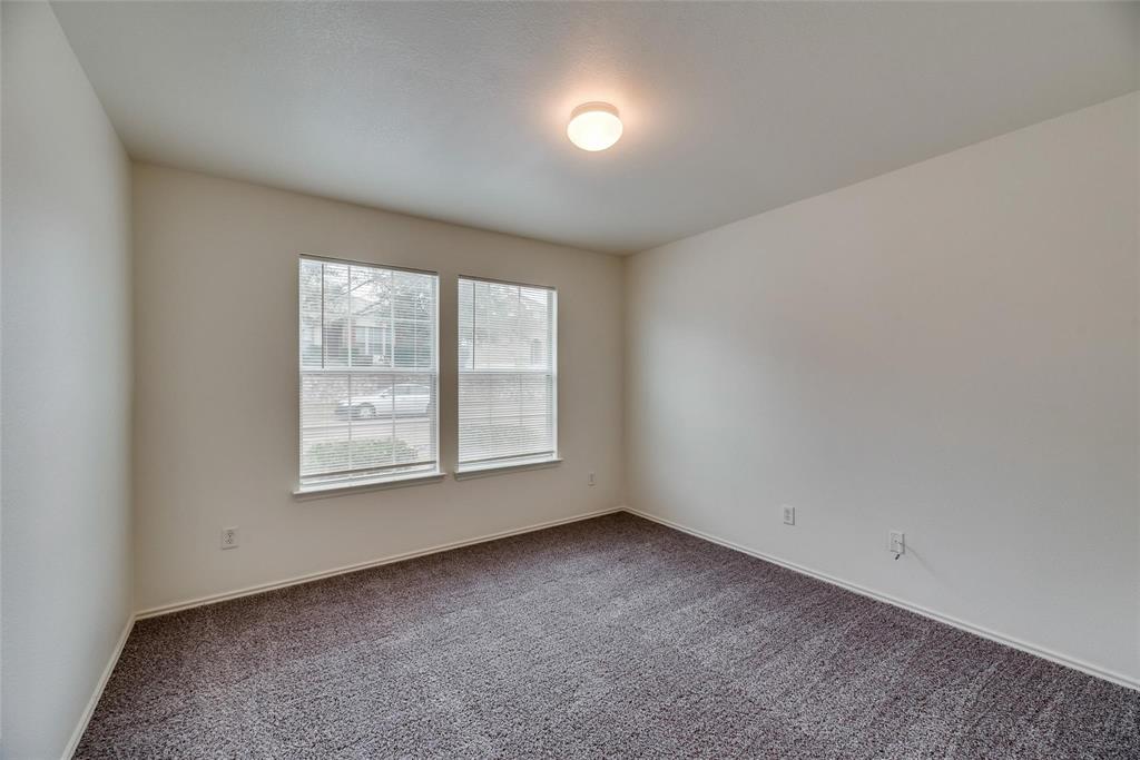 2946 Midbury Drive Property Photo 16