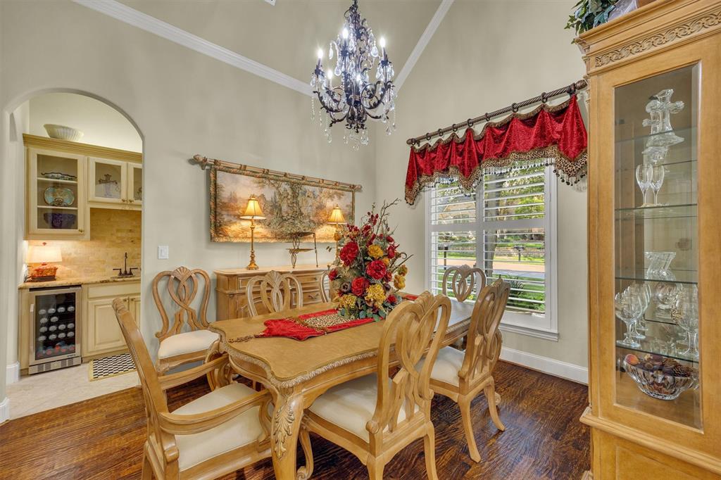 5637 Braemar Drive Property Photo 11