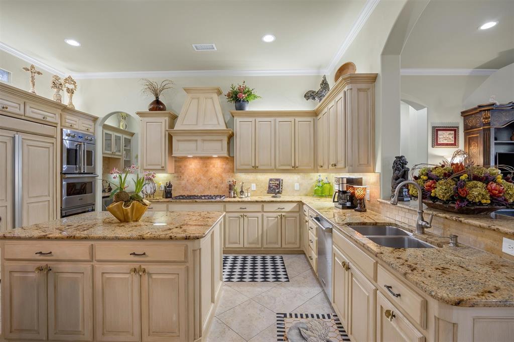 5637 Braemar Drive Property Photo 14