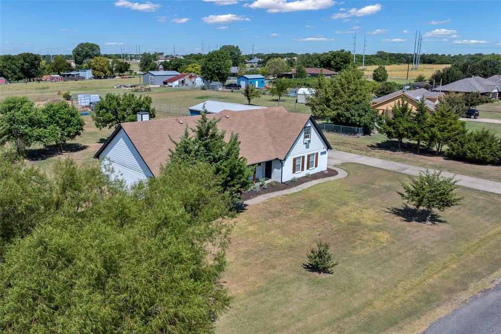 6560 Meadow Ridge Circle Property Photo 2