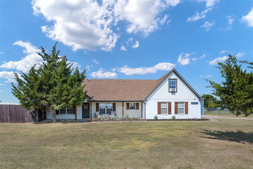 6560 Meadow Ridge Circle Property Photo 4