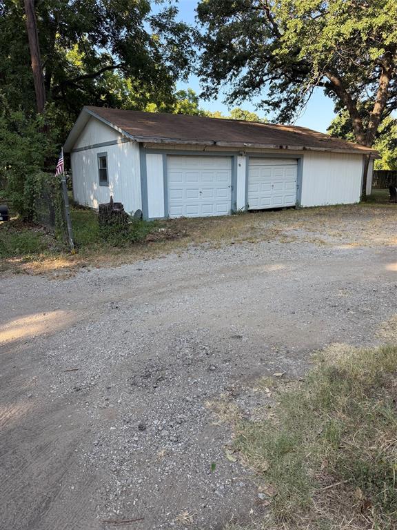 4004 Curry Road A Property Photo 8