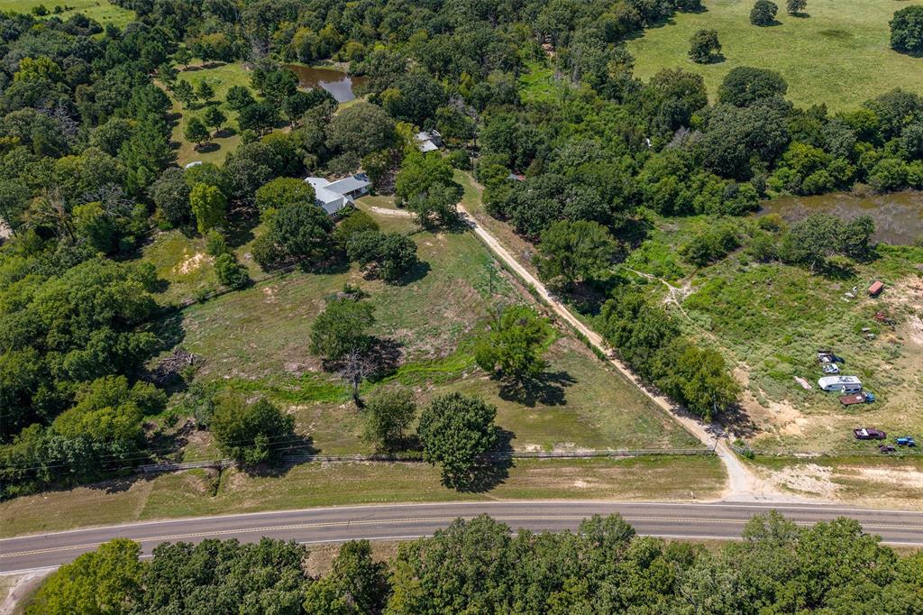 5250 Fm 2494 Property Photo 8