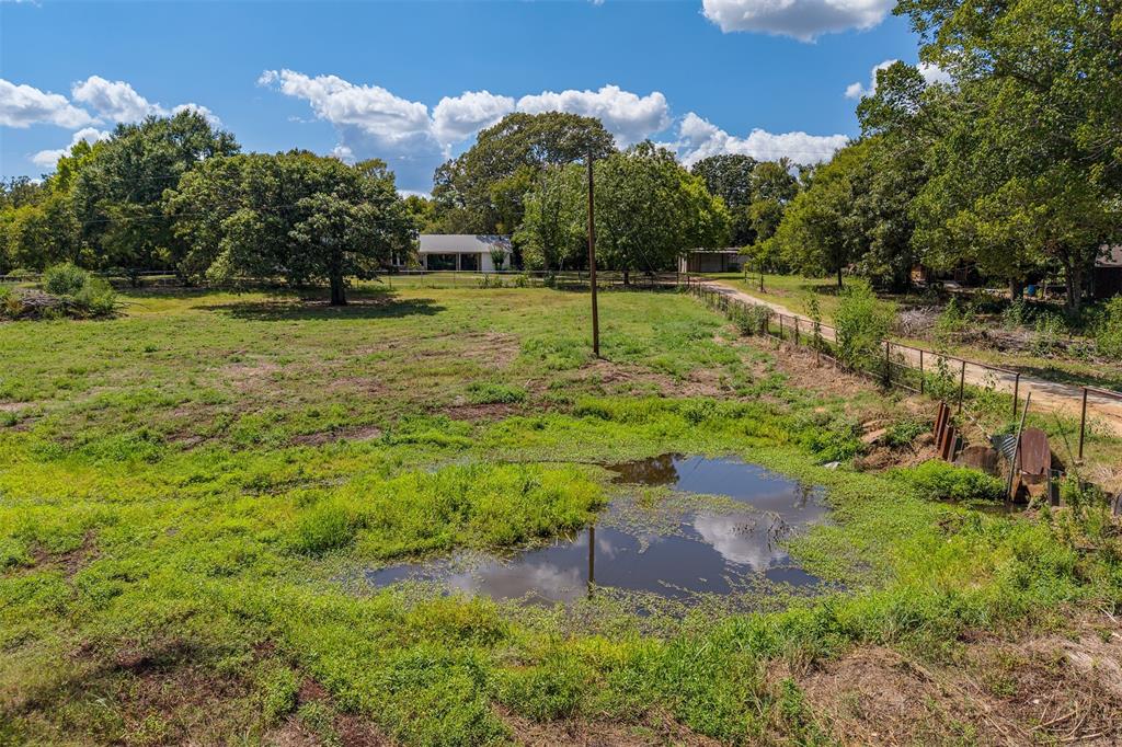 5250 Fm 2494 Property Photo 12
