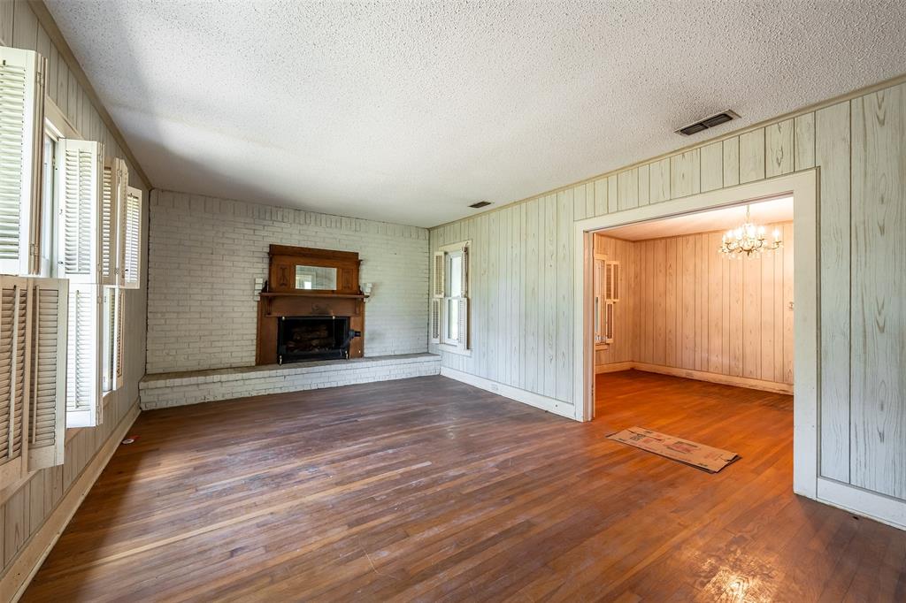 5250 Fm 2494 Property Photo 25