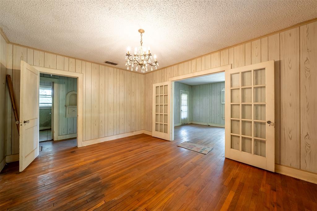 5250 Fm 2494 Property Photo 28